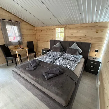 Chalet Fenyohazak Buzsák